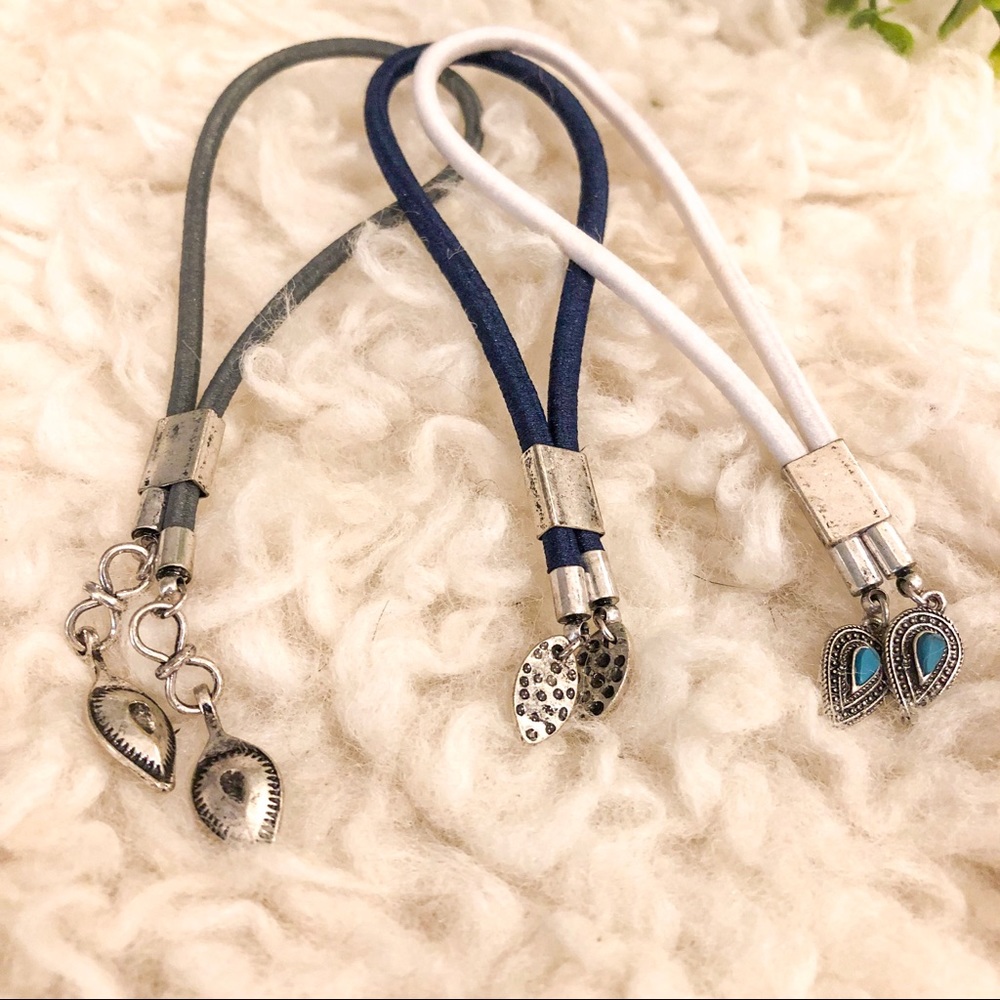 🌻3/$15🌻 CHARM HAIR TIES